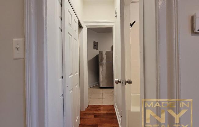 1 bed, 1 bath, $2,695, Unit 5E