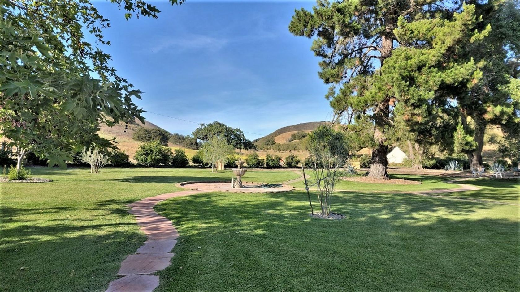 9040 Peppertree Lane Los Alamos, CA ApartmentAdvisor