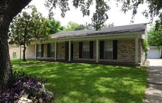 4 beds, 2.5 baths, $2,150