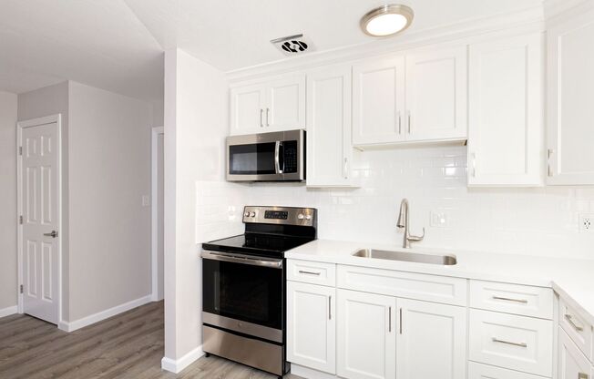 2 beds, 1 bath, 750 sqft, $2,495, Unit 101