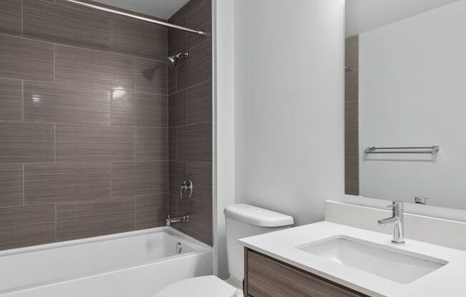 Studio, 1 bath, 380 sqft, $1,895, Unit 308