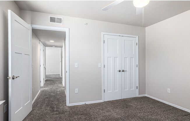 2 beds, 1 bath, 875 sqft, $1,230, Unit 16-1614