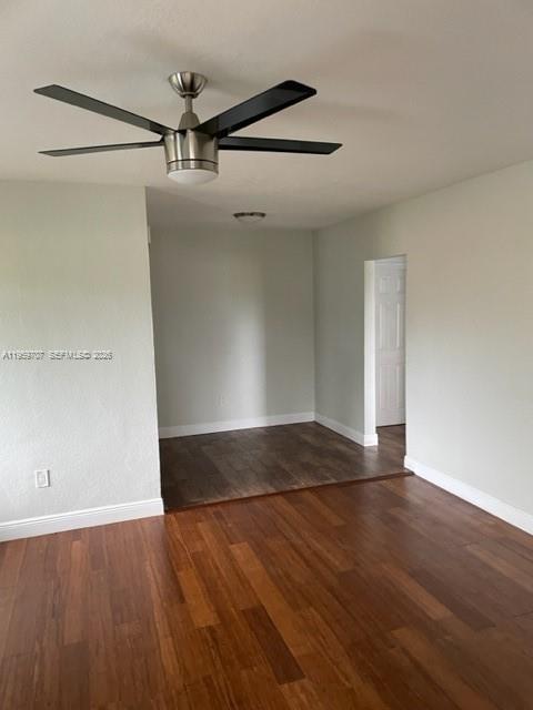 2121 BIARRITZ DR
