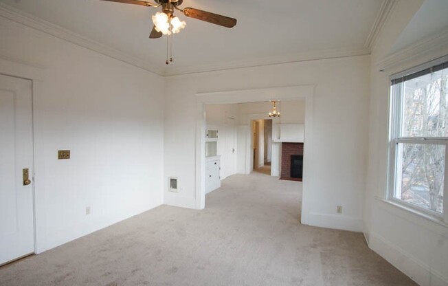 Lease this Beautiful Sullivan's Gulch Vintage 2-Bed w/Sunroom!