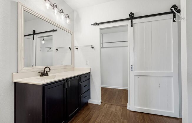 Post Oak Subdivision Kyle Very Nice 3 bedroom 2 bath home with many upgrades