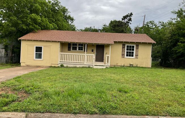 3 Bed 1 Bath Home in Midwest City
