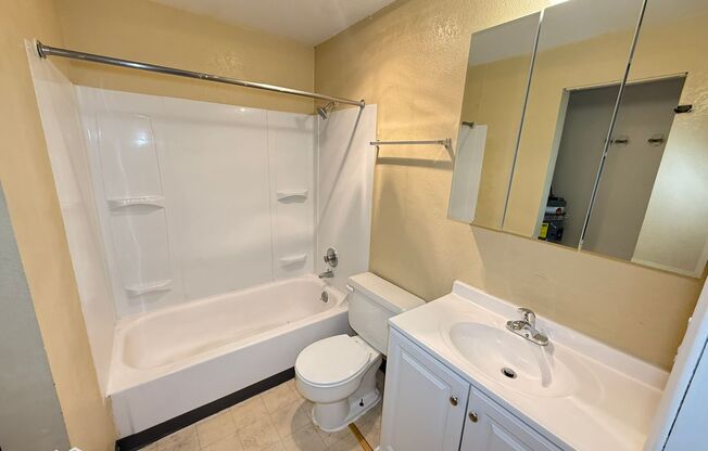 1 bed, 1 bath, 509 sqft, $795, Unit D05