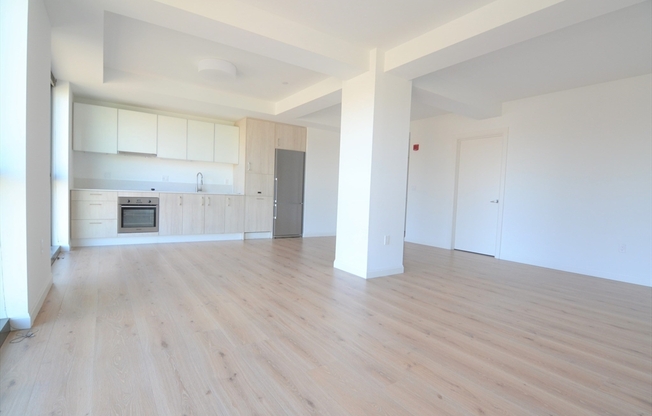 3 beds, 2 baths, 1,263 sqft, $6,850, Unit 829