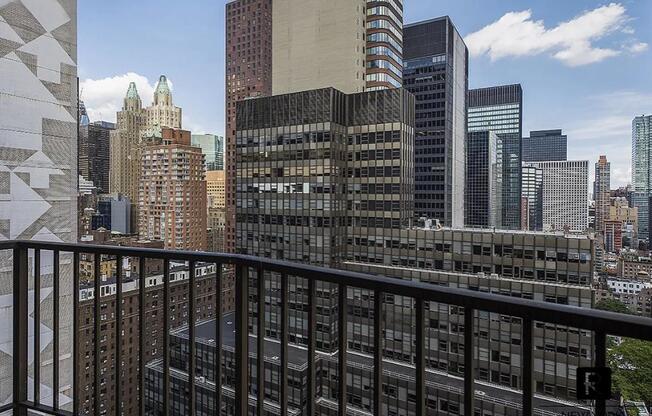 1 bed, 1 bath, 683 sqft, $4,750, Unit 28-E