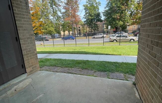 2 beds, 2 baths, 1,000 sqft, $1,900, Unit 14204 #A2