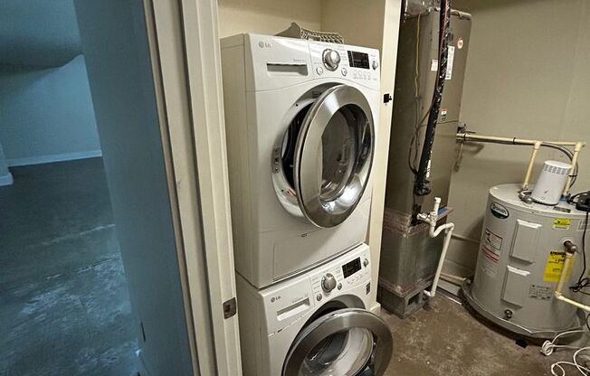 1 bed, 1 bath, 593 sqft, $1,159, Unit 102