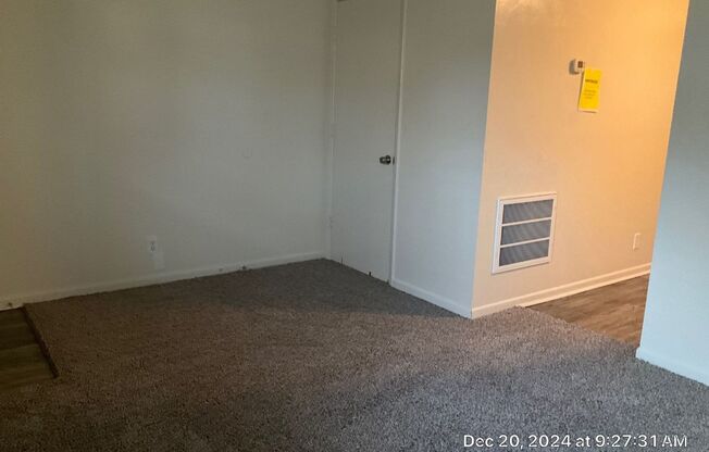 1 bed, 1 bath, 490 sqft, $895, Unit 04227-08