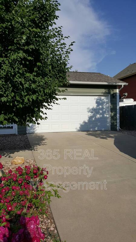 110 N 49 AVE CT