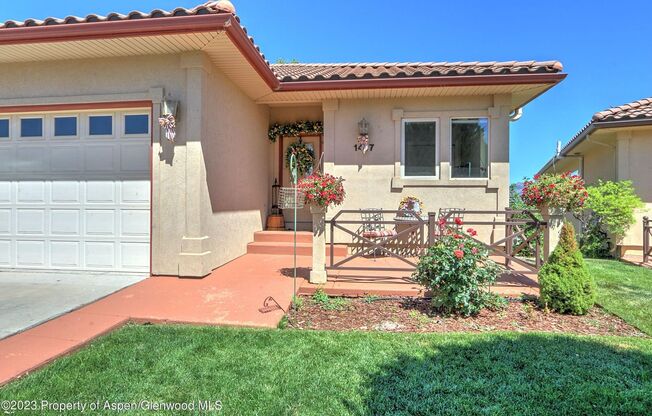 Townhome in Rifle!