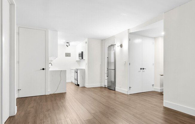 77 E 12 ST