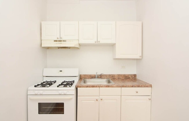2702 SAWYER