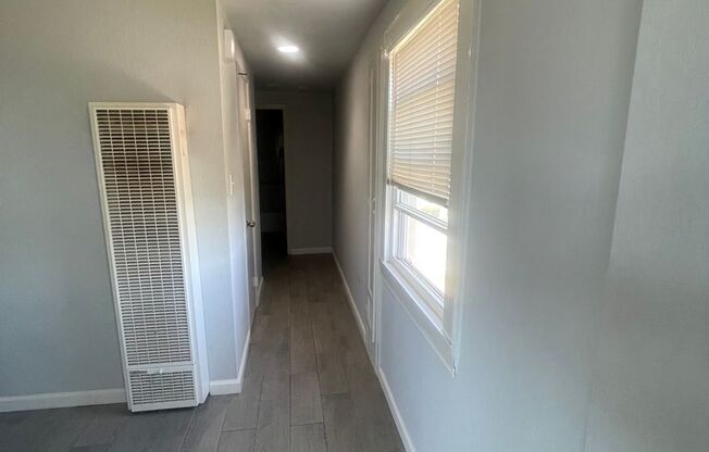 1 bed, 1 bath, $1,650, Unit 124 Shasta