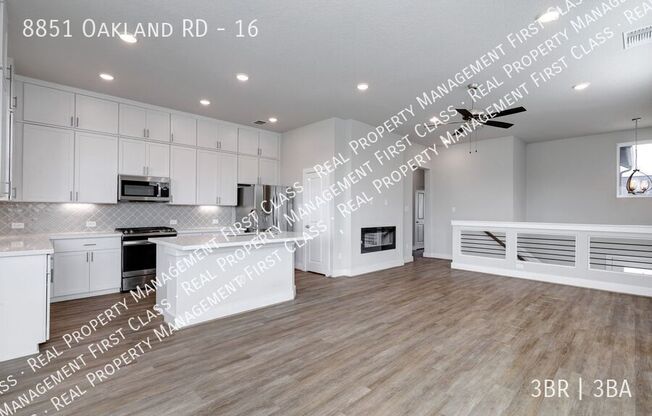 8851 OAKLAND RD