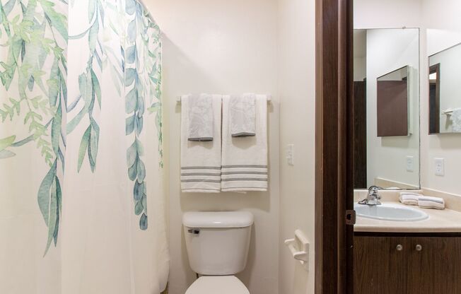 1 bed, 1 bath, 550 sqft, $1,055, Unit 1 Bedroom Waitlist