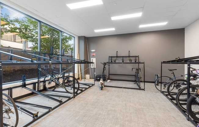 1 bed, 1 bath, 708 sqft, $2,900, Unit 303