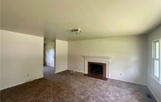 6915 Roanoke Ave