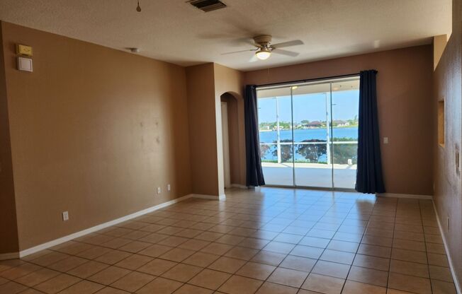 3 beds, 2 baths, $2,000