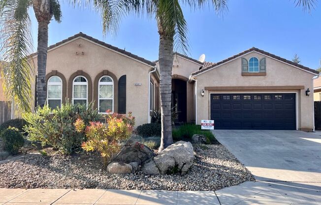 $2,595 Willow & Teague, 4 Bedroom - N Richelle Ave - Clovis Unified School District