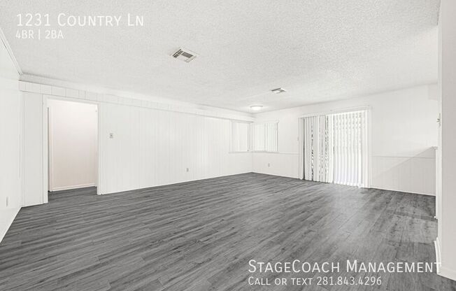 1231 COUNTRY LN