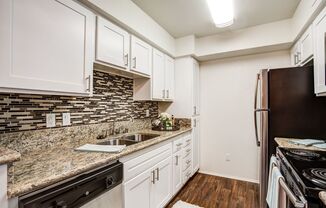 1 bed, 1 bath, 637 sqft, $2,140