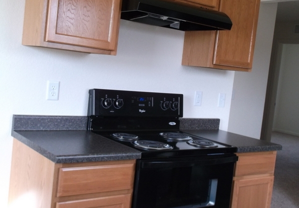 309 South Snyder Ave Apartments