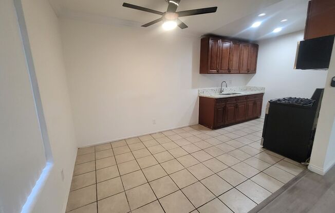 1 bed, 1 bath, 750 sqft, $1,845, Unit 02