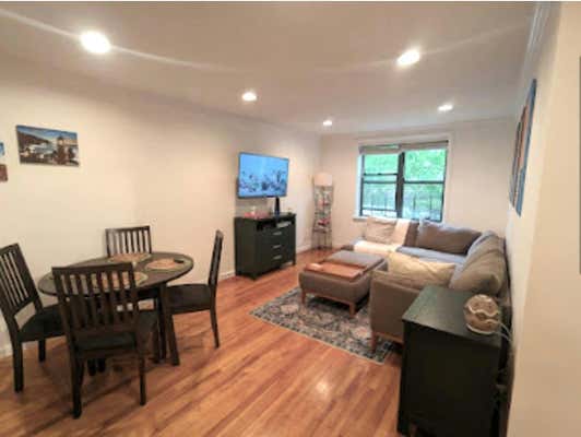 2 beds, 1 bath, 950 sqft, $2,750, Unit 1A