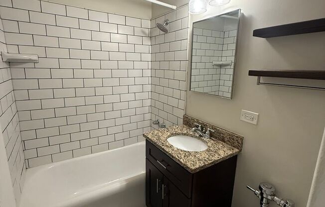 1 bed, 1 bath, 714 sqft, $2,616, Unit 1001