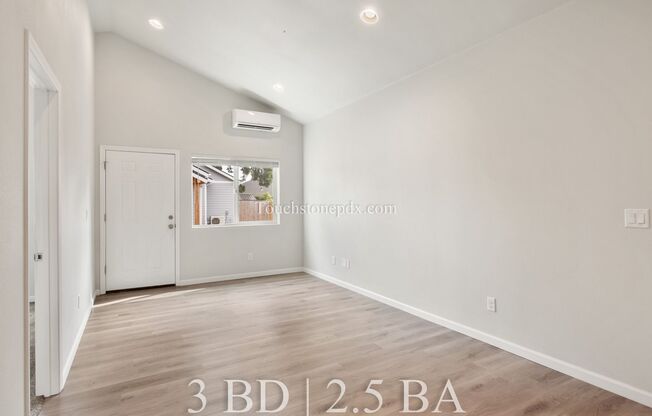 $500 Off Move In! 3BD|1.5BA Home in Park Lane Neighborhood