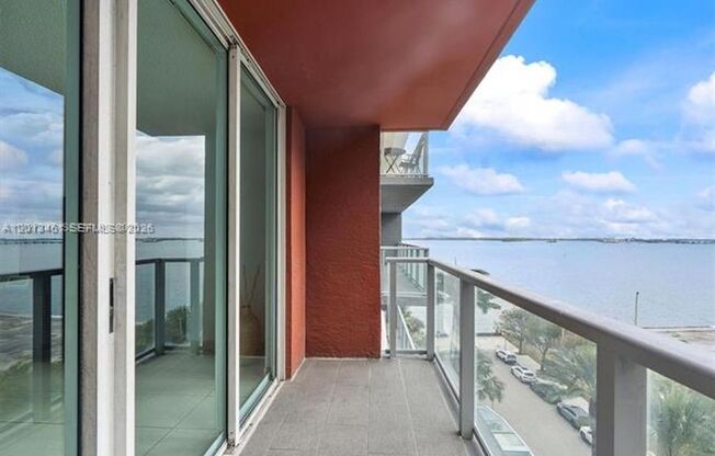 2 beds, 2 baths, $3,950, Unit # 603