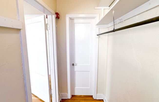Studio, 1 bath, 365 sqft, $1,295, Unit 312