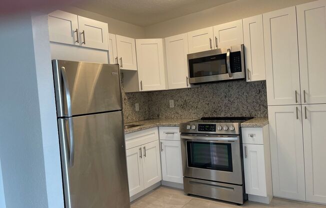 1 bed, 1 bath, $1,795, Unit unit 24