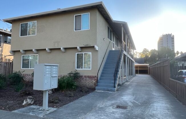 1 bed, 1 bath, $1,875, Unit 7