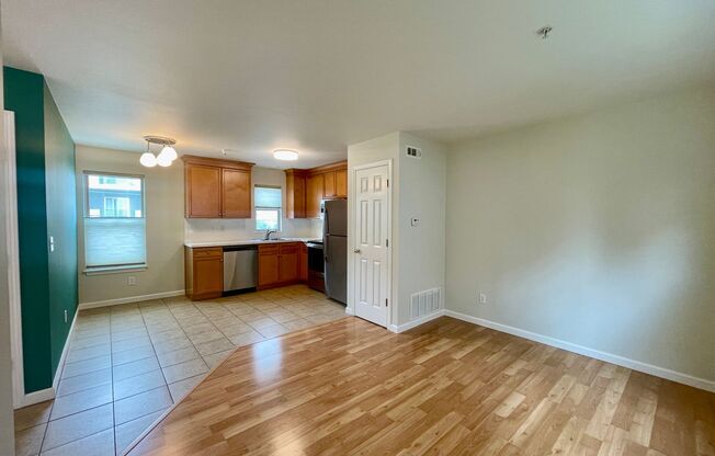 1 bed, 1 bath, 750 sqft, $2,017, Unit 108