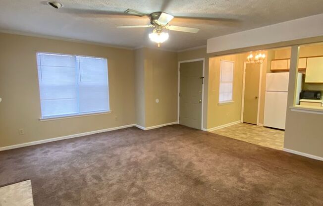 2 beds, 1 bath, $750