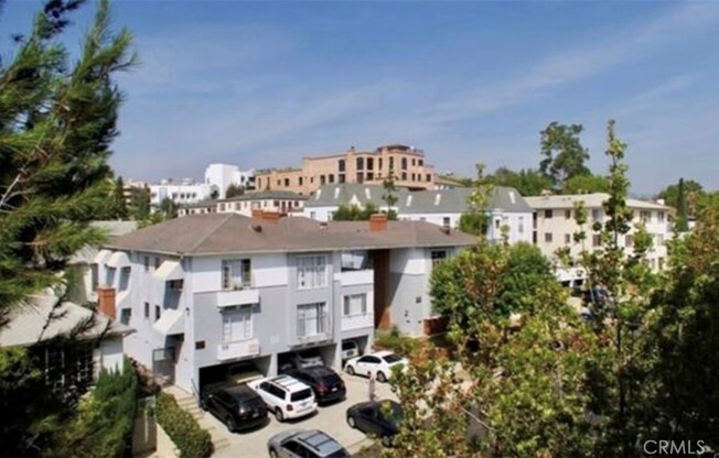 2 beds, 2 baths, 962 sqft, $3,500, Unit 565