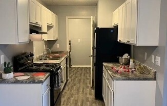 Legacy on Elm Apartments