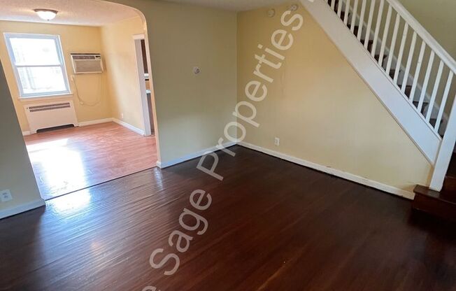 3 beds, 1 bath, $1,495