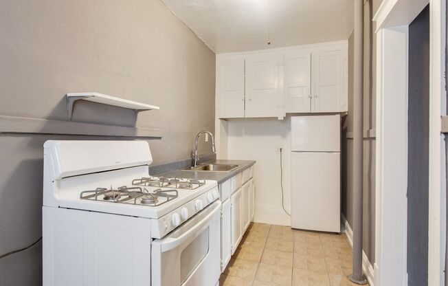 Studio, 1 bath, 600 sqft, $720, Unit 3747 #07