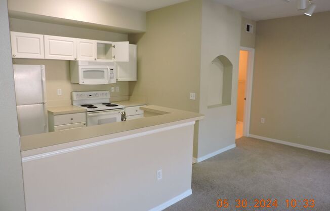 1 bd /  1 ba condo at The Palms Club community