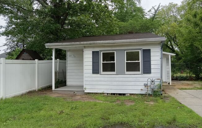 One Bedroom Detached House FOR RENT in Bridgeton, NJ $1100