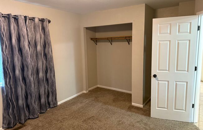 3 beds, 1 bath, $1,500