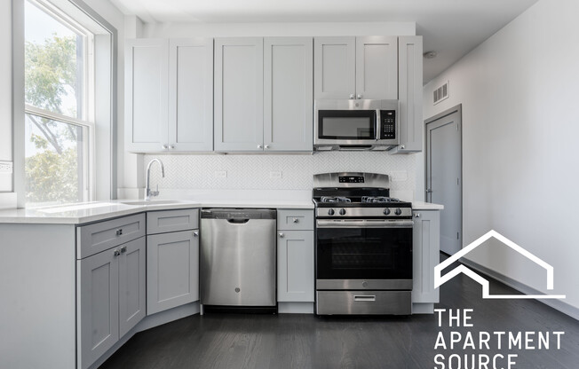 2806 N Mozart St, Chicago IL 3R