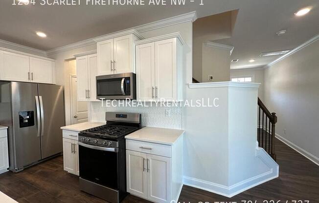 1254 SCARLET FIRETHORNE AVE NW
