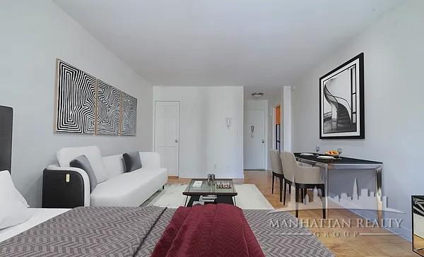 Studio, 1 bath, 491 sqft, $3,625, Unit 11H